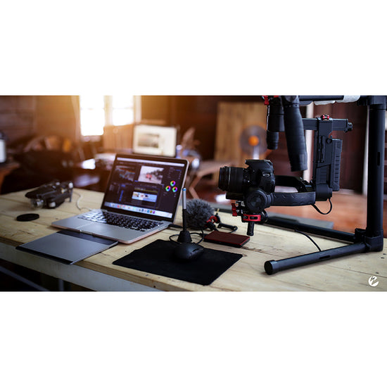 Graphic-Live-Streaming_Equip